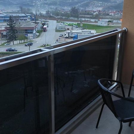 M&I Apartment Doboj Esterno foto